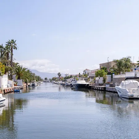 Jouvacations 2 Freser * Empuriabrava